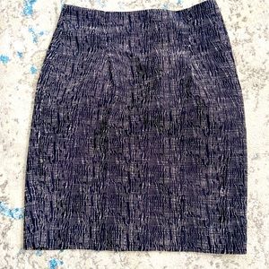 Navy blue and white pencil skirt with pockets, size 10
